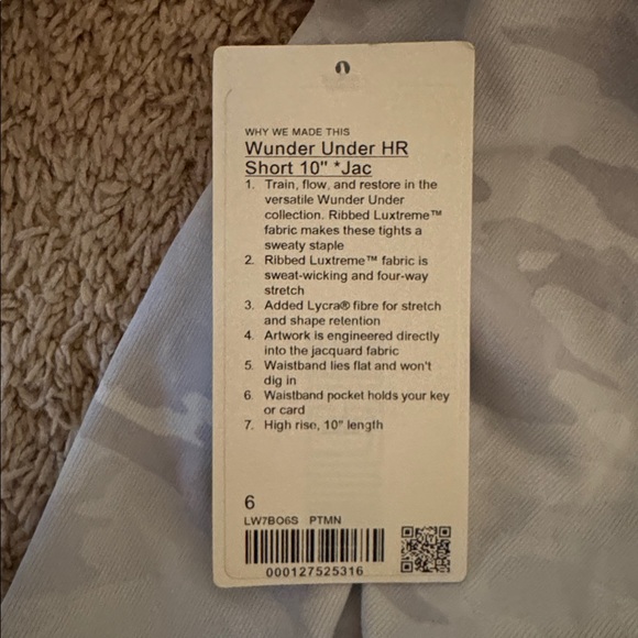 lululemon athletica Wunder Under HR Short 10” - Picture 3 of 3